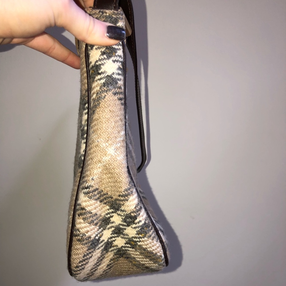 Burberry Nova Wool/leather Hobo bag - Picture 5 of 5